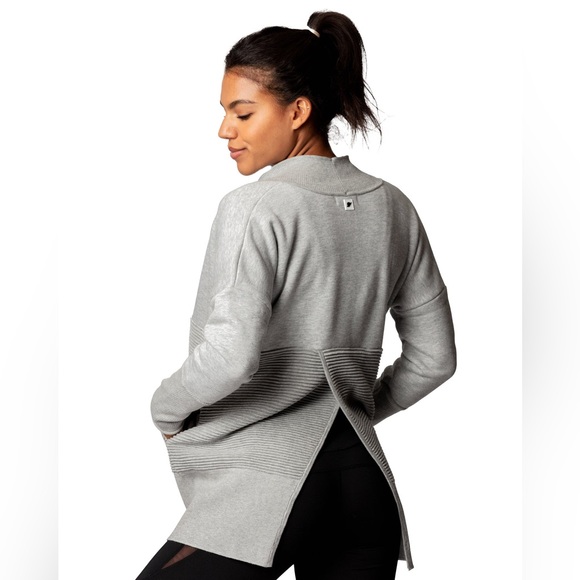 Fundamental Performance Flipside Fleece Cardi Heather Grey Cardigan - Picture 2 of 8